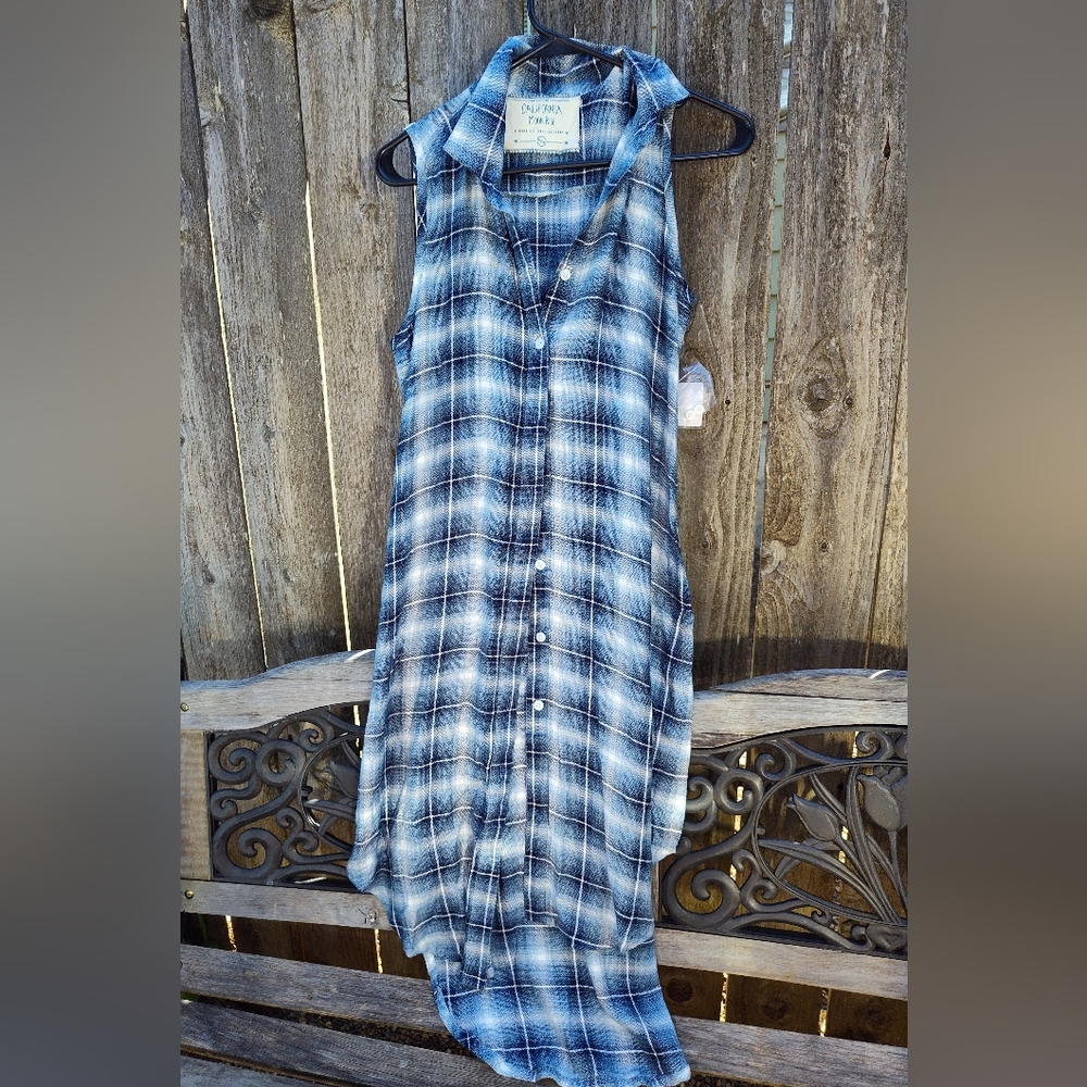 NWOT plaid women's dress